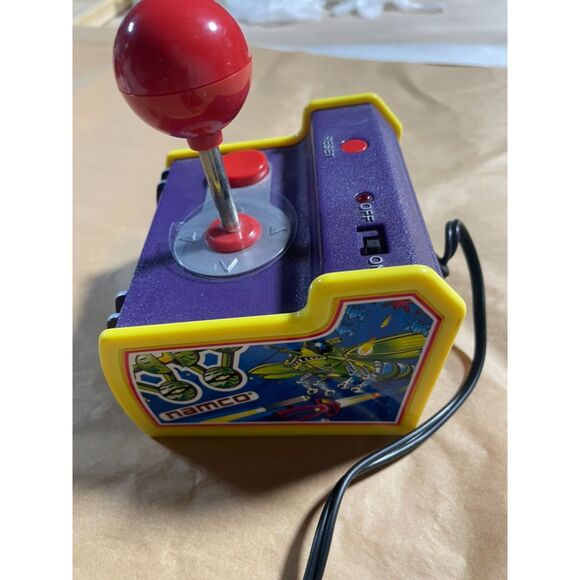 Jakks Pacific Namco Classics 5-in-1 TV Games Plug N Play Joystick 2003 Vintage - Picture 1 of 5